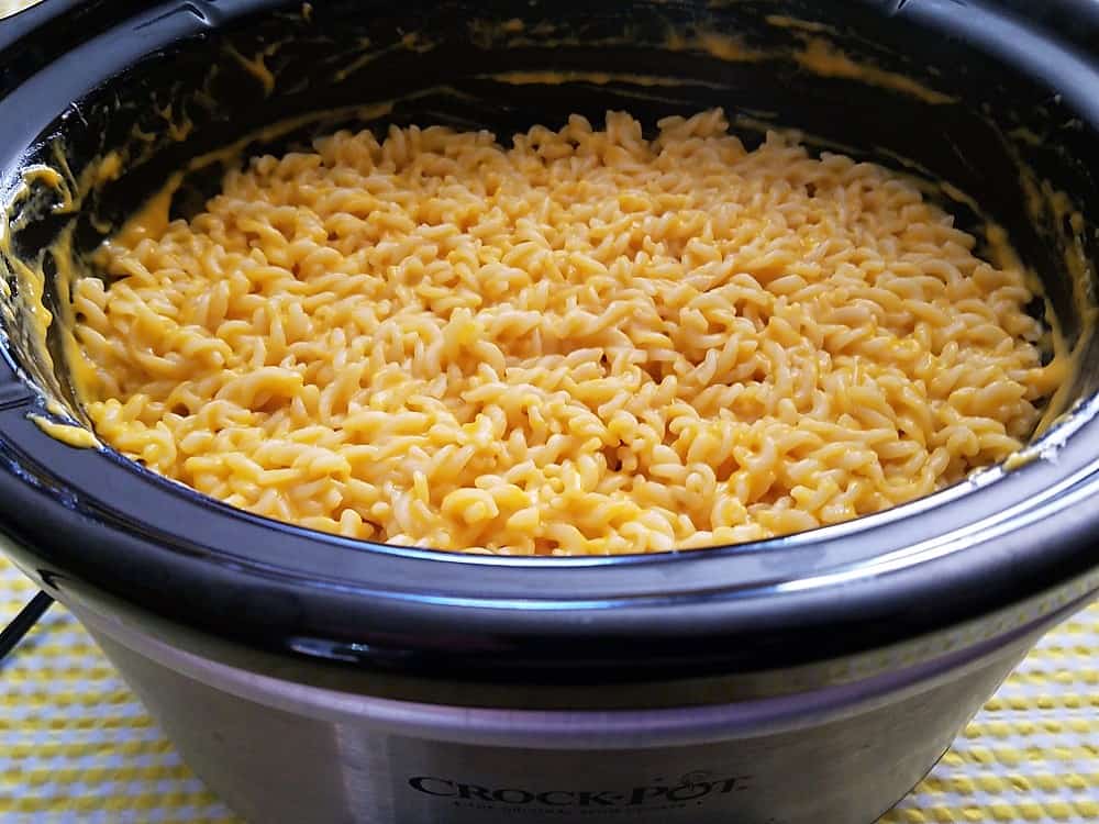 keep mac and cheese warm for party